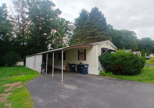 1st image of 35 Cogswell Wy, Enfield, NH 03748 | MLS# 5105913
