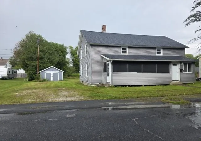 Photo 2 of Single family home for sale at 25 Meadow St, Proctor, VT 05765 | MLS# 5105982 | Listing updated on 2026-09-23