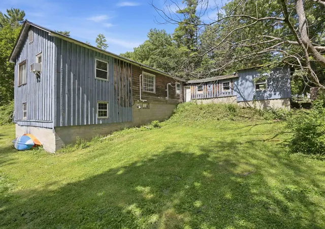 4th image of 165 Canaan St, Canaan, NH 03741 | MLS# 5105985