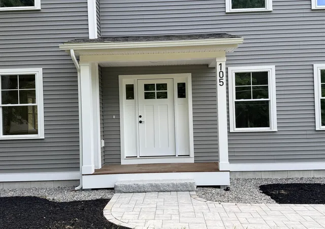 Photo 3 of Single family home for sale at 105 Seaverns Bridge Rd, Merrimack, NH 03054 | MLS# 5105993 | Listing updated on 2026-09-11