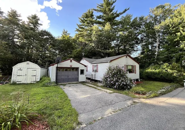 1st image of 4 Old Woodhill Rd, Bow, NH 03304 | MLS# 5105995