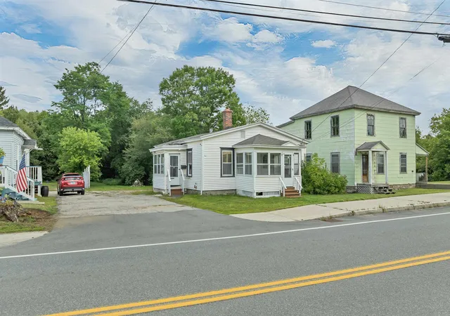 1st image of 252 Wight St, Berlin, NH 03570 | MLS# 5106003