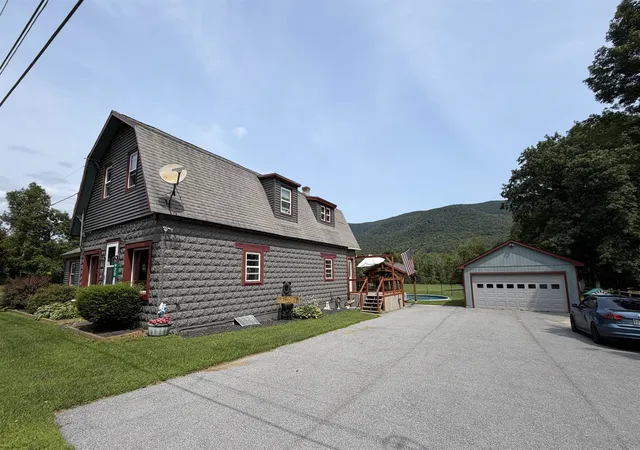 Photo 3 of Single family home for sale at 928 Main Rd, Stamford, VT 05352 | MLS# 5106013 | Listing updated on 2026-09-08