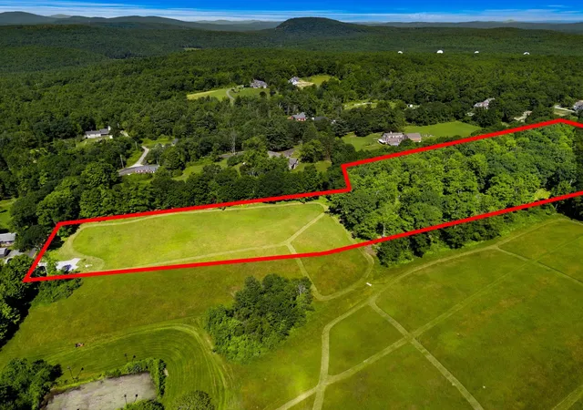 Photo 2 of Single family home for sale at 93 Chestnut Hill Rd #The Hannah, Amherst, NH 03031 | MLS# 5106017 | Listing updated on 2026-09-16