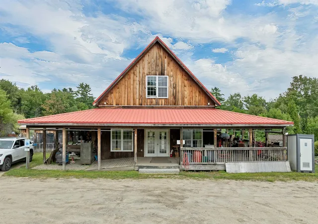2nd image of 2100   2102 Dover Rd, Epsom, NH 03234 | MLS# 5106020
