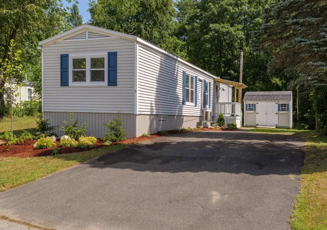 1st image of 5 Christian St, Danville, NH 03819 | MLS# 5106036