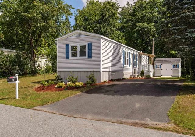 2nd image of 5 Christian St, Danville, NH 03819 | MLS# 5106036