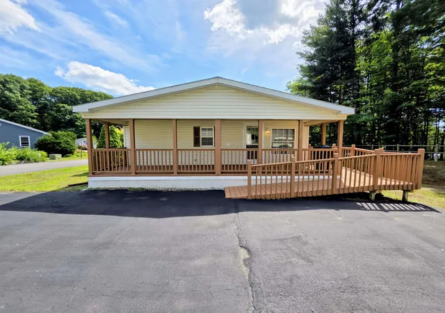 3rd image of 56 Deer Run Ln, Northwood, NH 03261 | MLS# 5106039