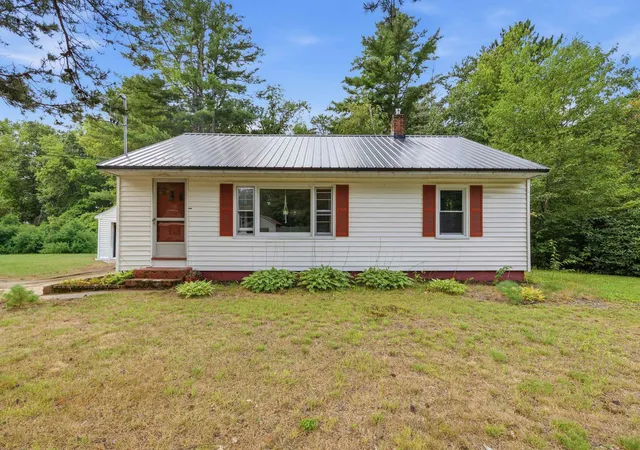 1st image of 222 Airport Rd, Concord, NH 03301 | MLS# 5106040