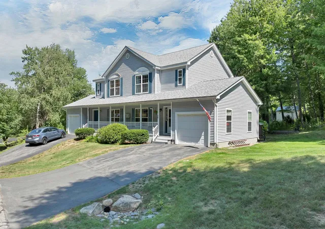3rd image of 8 Mulberry Hill Rd #B, Gilford, NH 03249 | MLS# 5106051