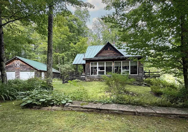 Photo 2 of Single family home for sale at 244 Bull Run Rd, Lincoln, VT 05443 | MLS# 5106065 | Listing updated on 2026-09-17