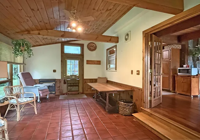 Photo 4 of Single family home for sale at 244 Bull Run Rd, Lincoln, VT 05443 | MLS# 5106065 | Listing updated on 2026-09-17