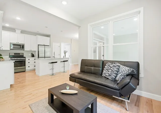 Photo 3 of Condo for sale at 257 O'brien Farm Dr, South Burlington, VT 05403 | MLS# 5106094 | Listing updated on 2026-09-16