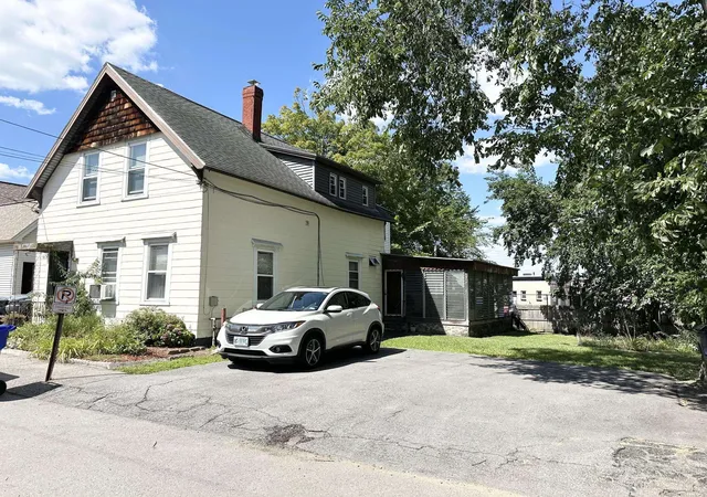 1st image of 14 Sterling Ave, Manchester, NH 03103 | MLS# 5106098