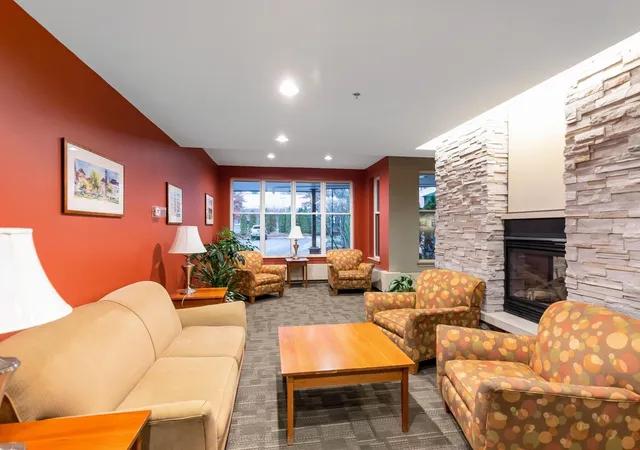Photo 4 of Condo for sale at 370 Farrell St #408, South Burlington, VT 05403 | MLS# 5106103 | Listing updated on 2026-09-26