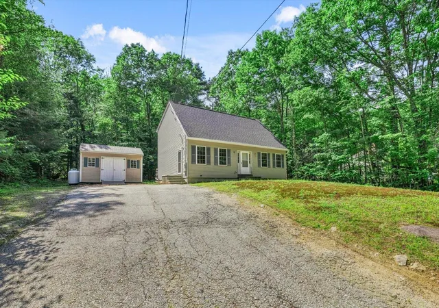 34th image of 104 Squantum Rd, Jaffrey, NH 03452 | MLS# 5106104