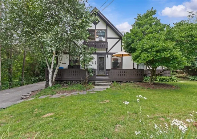 Photo 1 of Single family home for sale at 6 Edgewood Ave, Barre City, VT 05641 | MLS# 5106105 | Listing updated on 2026-09-11