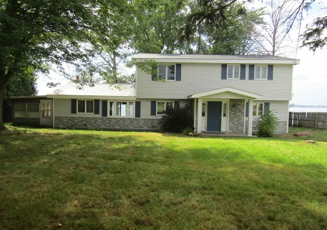 Photo 1 of Single family home for sale at 416 Lakewood Dr, Swanton, VT 05488 | MLS# 5106115 | Listing updated on 2026-09-10