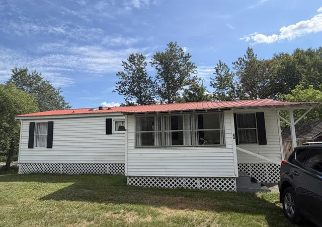Photo 2 of Single family home for sale at 62 Rt 102 Rte, Bloomfield, VT 03590 | MLS# 5106116 | Listing updated on 2026-08-31