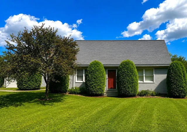 Photo 2 of Single family home for sale at 451 Godfrey Rd, Thetford, VT 05043 | MLS# 5106134 | Listing updated on 2026-09-01