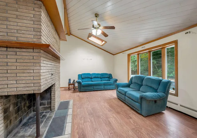 Photo 2 of Single family home for sale at 5 Mercury Ln, Pelham, NH 03076 | MLS# 5106150 | Listing updated on 2026-09-05