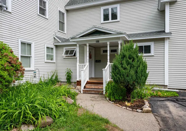 2nd image of 196 E Main St #5, Conway, NH 03818 | MLS# 5106152
