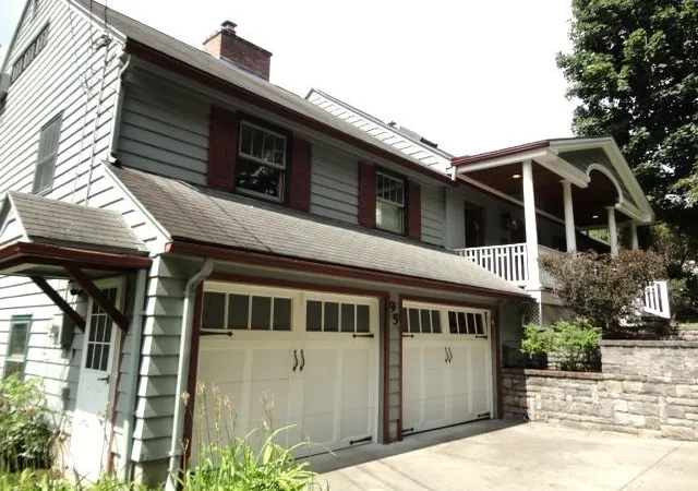 Photo 3 of Single family home for sale at 95 Crescent Rd, Burlington, VT 05401 | MLS# 5106164 | Listing updated on 2026-09-14