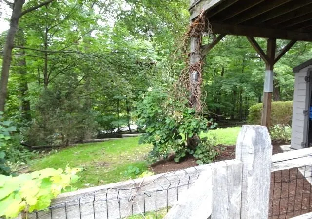 Photo 4 of Single family home for sale at 95 Crescent Rd, Burlington, VT 05401 | MLS# 5106164 | Listing updated on 2026-09-14