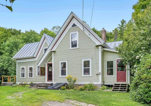 Photo 3 of Sale Pending at 711 Scribner Rd, Woodbury, VT 05681 | MLS# 5106170 | Listing updated on 2026-09-10