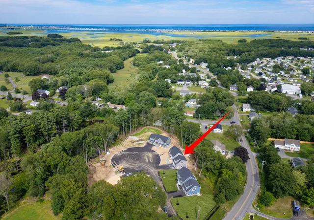 Photo 2 of Single family home for sale at 4 Navillus Wy, Seabrook, NH 03874 | MLS# 5106172 | Listing updated on 2026-08-27