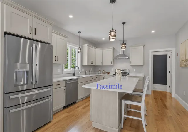 Photo 3 of Single family home for sale at 4 Navillus Wy, Seabrook, NH 03874 | MLS# 5106172 | Listing updated on 2026-08-27