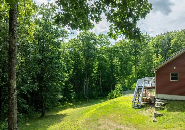 Photo 4 of Single family home for sale at 46 Pearce Cir, Rockingham, VT 05101 | MLS# 5106195 | Listing updated on 2026-08-28