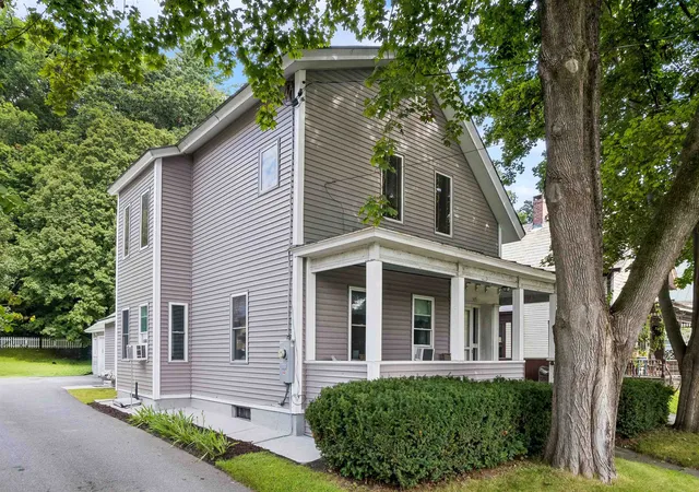 Photo 1 of Single family home for sale at 509 South Main St, Hartford, VT 05001 | MLS# 5106197 | Listing updated on 2026-09-04