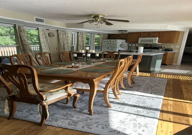 Photo 2 of Condo for sale at 17 Willis Rd #3, Wilmington, VT 05363 | MLS# 5106199 | Listing updated on 2026-09-08