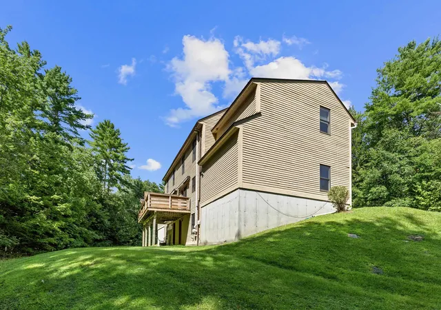 Photo 3 of Townhouse for sale at 266 Poverty Ln #8A, Lebanon, NH 03766 | MLS# 5106204 | Listing updated on 2026-08-28
