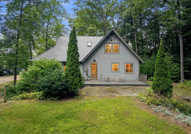 3rd image of 31 Circle Point Rd, Sanbornton, NH 03269 | MLS# 5106214
