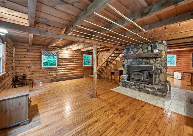 Photo 2 of Single family home for sale at 2068 South Wardsboro Rd, Wardsboro, VT 05355 | MLS# 5106215 | Listing updated on 2026-08-24