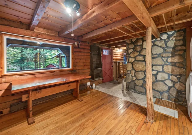 Photo 3 of Single family home for sale at 2068 South Wardsboro Rd, Wardsboro, VT 05355 | MLS# 5106215 | Listing updated on 2026-09-30