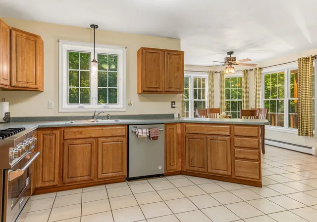 5th image of 17 Donigians Wy, Barrington, NH 03825 | MLS# 5106218