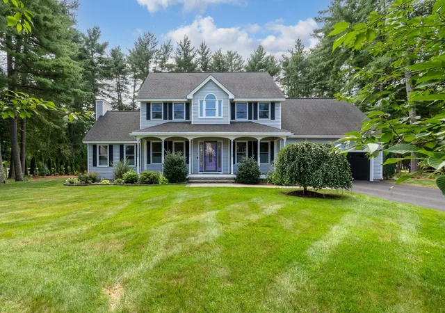 2nd image of 4 Taconic Dr, Merrimack, NH 03054 | MLS# 5106224