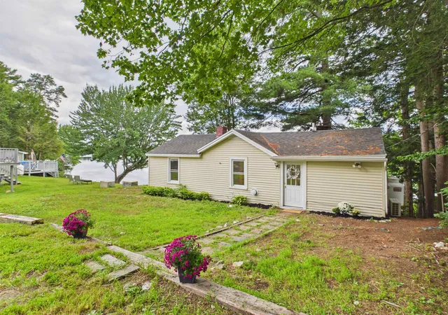 3rd image of 13 Waters Edge Rd, Swanzey, NH 03431 | MLS# 5106232