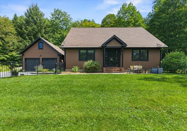 Photo 3 of Single family home for sale at 377 Elmore Mtn Rd, Morristown, VT 05661 | MLS# 5106248 | Listing updated on 2026-08-24