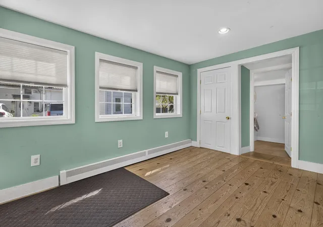 5th image of 66 Crescent St, Henniker, NH 03242 | MLS# 5106258