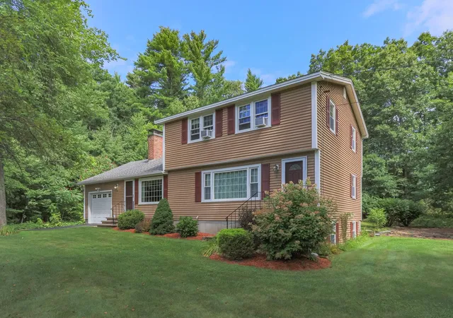 4th image of 8 Lantern Ln, Auburn, NH 03032 | MLS# 5106264