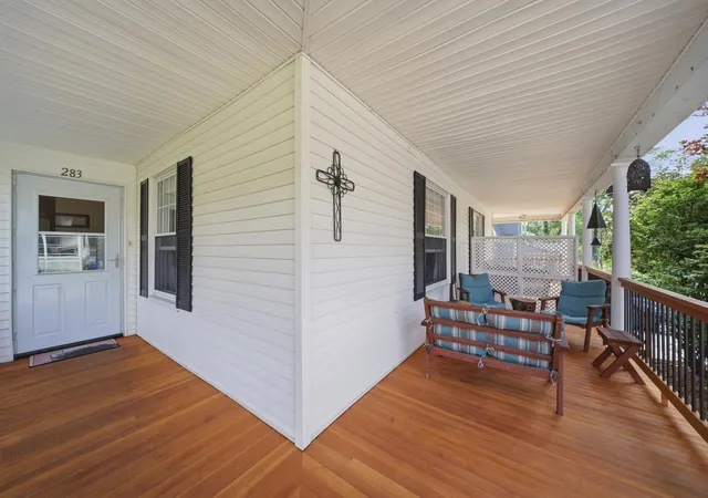 Photo 4 of House for sale at 283 Orange St, Manchester, NH 03104 | MLS# 5106267 | Listing updated on 2026-09-11