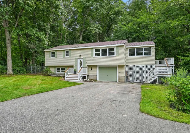 2nd image of 92 Bypass 28, Derry, NH 03038 | MLS# 5106285