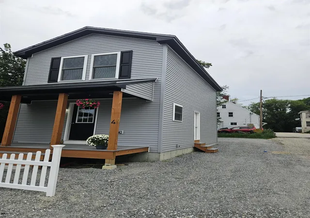 2nd image of 4 Marshall Ct, Pittsfield, NH 03263 | MLS# 5106327