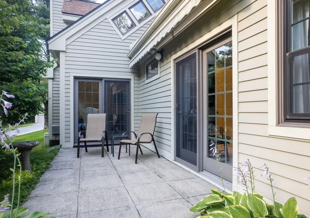 Photo 3 of Townhouse for sale at 319 Heritage Hill Pl #40, Rutland Town, VT 05701 | MLS# 5106335 | Listing updated on 2026-08-27