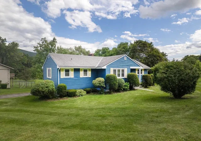 Photo 3 of Single family home for sale at 19 Piedmont Dr, Rutland City, VT 05701 | MLS# 5106336 | Listing updated on 2026-09-03