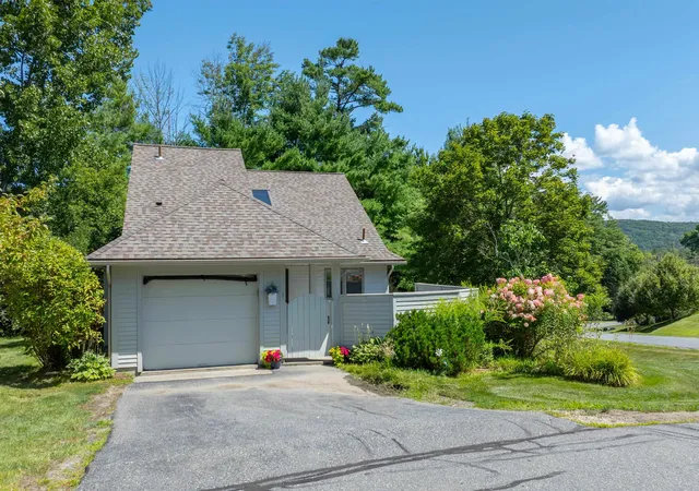 Photo 38 of Condo for sale at 1 Cottage Ct, Hartford, VT 05001 | MLS# 5106341 | Listing updated on 2026-09-11